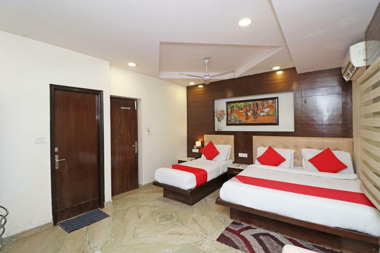 Oyo 30698 Hari Om Guest House Jādabpur Exterior foto